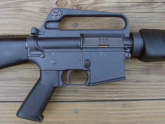 575ar15a.jpg - 58999 Bytes